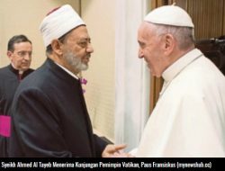 Imam Besar Al Azhar-Paus Fransiskus Sepakat Perangi Terorisme