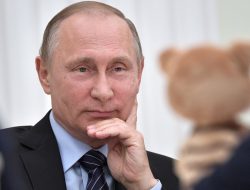 Presiden Putin Sahkan UU Anti Gay di Rusia