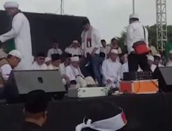 [Video] Anies Baswedan Hadir di Aksi Bela Palestina