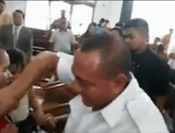 Klarifikasi Tim Deklarasi Terkait Video Edy Rahmayadi Bagi-Bagi Uang di Gereja Sumut