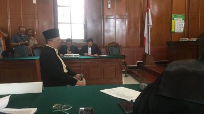 Alhamdulillah, Vonis Bebas untuk Ustaz Alfian Tanjung