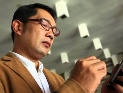 GP Ansor: Gaya Merakyat Ridwan Kamil di Media Berbeda dengan Kenyataan