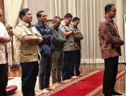 Ketika Anies Jadi Imam Salat Prabowo dan Sandiaga