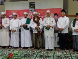 Jangan Lupakan Umat Islam, PKS!