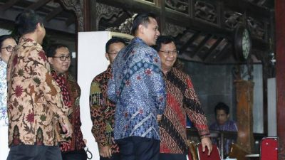 Saat AHY Puji Prabowo Jelang Pendaftaran Capres