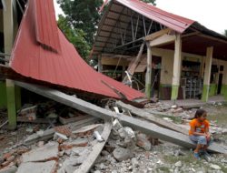 Kesaksian Pak Guru Soal Penanganan Gempa Lombok: Sangat Kejam Fitnah Media terhadap Korban