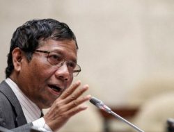 Mahfud MD Sebut Akan Pilih Yang Didukung Rakyat