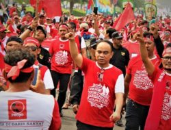 Duh, Nasi Kotak Terlambat Datang, Pendukung Jokowi Ngamuk