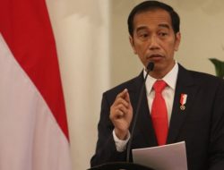 Janji Jokowi Di Depan Pensiunan: Jamin THR dan Gaji ke-13 di 2019