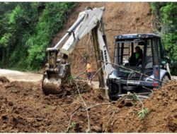 Innalillahi, Longsor di Padang Pariaman Menewaskan 3 Warga