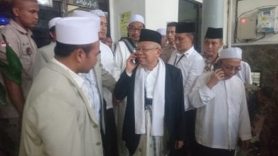 Ma’ruf Amin Minta Restu untuk Hijrah Saat Kunjungi Ponpes di Mojokerto