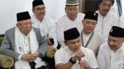 Saat Bima Arya Acungkan ‘Satu Jari’