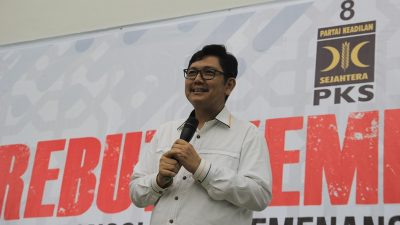 Begini Lika-liku Perjuangkan Kebijakan Pro Umat di DPR