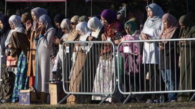 Ramai-Ramai Pakai Kerudung, PM Selandia Baru: Jangan Takut, Kita adalah Satu