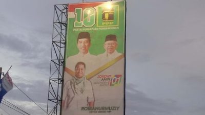 Nasdem: Turunkan Semua Gambar Rommy Bersama Jokowi