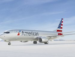 Karena Ada Dua Orang Muslim, American Airlines Batalkan Penerbangan