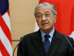 Mahathir Tak Tahu Mengapa Jokowi Tolak Tawaran Malaysia Bantu Atasi Karhutla