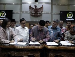 Muhammadiyah Meminta Pengesahan RUU Pesantren Ditunda