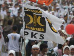 PKS dan Sikap Hormat kepada Partai Pendukung Jokowi yang Berkeringat