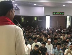 Penuhi Undangan, UAS Disambut Hangat TNI Angkatan Darat