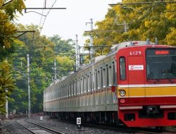 Muslimah Alami Kekerasan di KRL Hingga Hijabnya Ditarik Paksa Oleh Pria Tak Dikenal