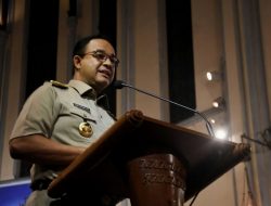 Teladan Ibnu Sina dan Diamnya Anies Baswedan