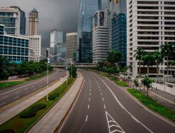 Ekonomi DKI Tumbuh Lebih Tinggi dari Nasional, Kemiskinan Jakarta Terendah di RI