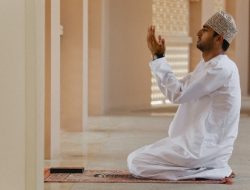 Shalat Dhuha: Niat, Tata Cara, Doa, dan Keutamaannya