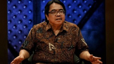 Balas Cuitan Ismail Fahmi, Ade Armando: Jangan Terlalu Banyak Gaul dengan Kadrun