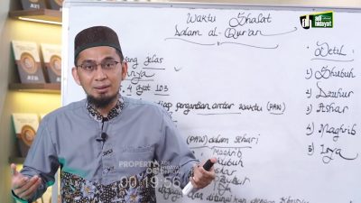 Detail, Begini Penjelasan UAH tentang Waktu Sholat dalam Al-Qur’an