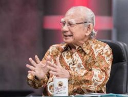 Kata Prof Emil Salim soal Keputusan MK terhadap UU Cipta Kerja