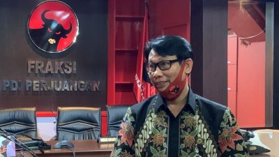 Ganjar PDIP Jateng Pencitraan