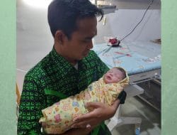 Alhamdulillah, Putra UAS dan Fatimah Az Zahra Lahir dengan Selamat