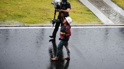 Hukum Mengundang Pawang Hujan dalam Islam