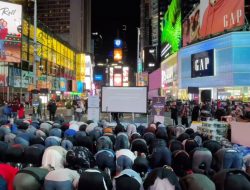 Kata Imam Shamsi Ali soal Salat Tarawih di Times Square New York