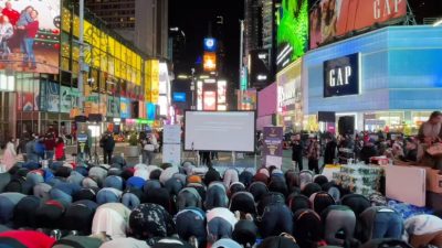 Kata Imam Shamsi Ali soal Salat Tarawih di Times Square New York