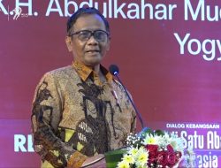 Jawab Tanya soal Islamofobia, Mahfud Md Sebut Nama Abu Janda