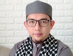 Ustaz Hilmi: Hijab Bukan Budaya Arab, Tapi Syariat Islam