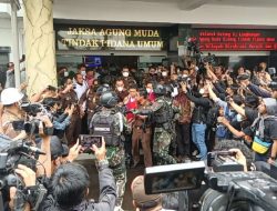 Luapan Kecewa Awak Media: Ferdy Sambo Bukan Lagi Jenderal Polisi, tapi Tersangka!