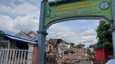 Gempa Cianjur Santri