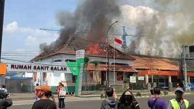 Rumah Sakit Salak Kebakaran