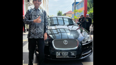 UAS Lelang Jaguar