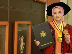 Rein Vidya Banafsha Lulus Fakultas Kedokteran Unpad di Usia 19 Tahun!