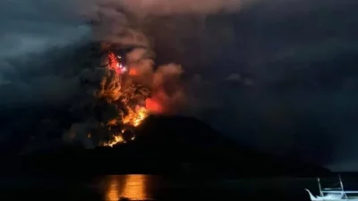 Gunung Ruang Kembali Meletus, Tinggi Capai 3.000 Meter