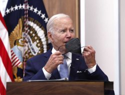 Joe Biden Positif Covid-19