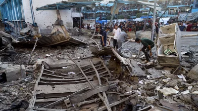 Serang Sekolah Tempat Pengungsi, Israel Kembali Bunuh Puluhan Orang di Gaza